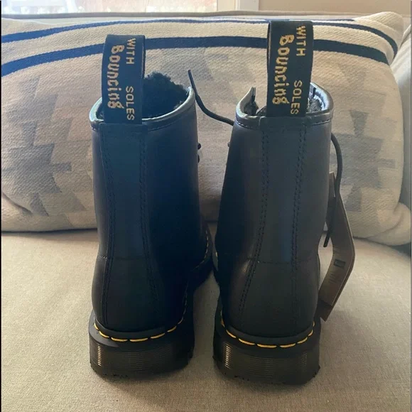 Dr Martens 1460 Blizzard waterproof warmwair Men’s boot SZ 7 NWT